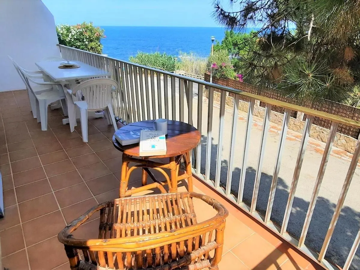 Apartament Apartamento Familiar Cerca De La Playa En Llanca Con Aparcamiento Y Mascotas Permitidas - Es-170-2