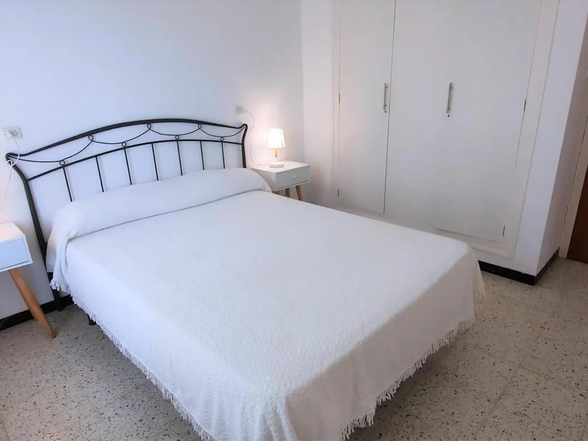 Apartament Apartamento Familiar Cerca De La Playa En Llanca Con Aparcamiento Y Mascotas Permitidas - Es-170-2